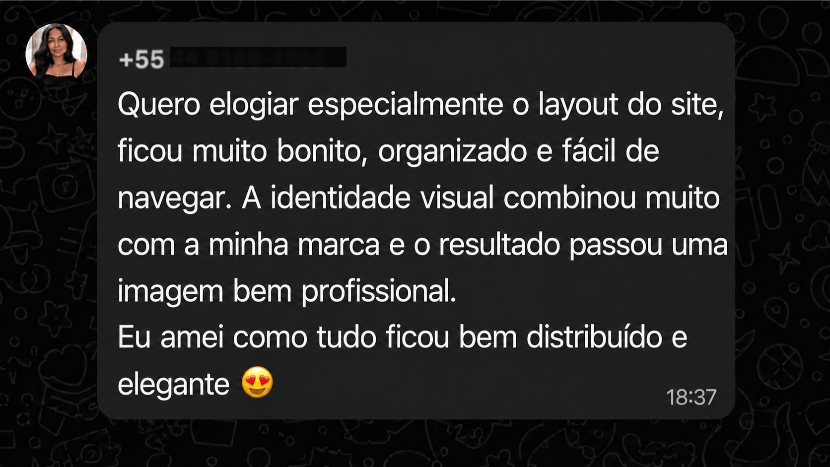 Quero elogiar especialmente o layout do site, ficou muito bonito, organizado e fácil de navegar. A identidade visual combinou muito com a minha marca e o resultado passou uma imagem bem profissional. Eu amei como tudo ficou bem distribuído e elegante.